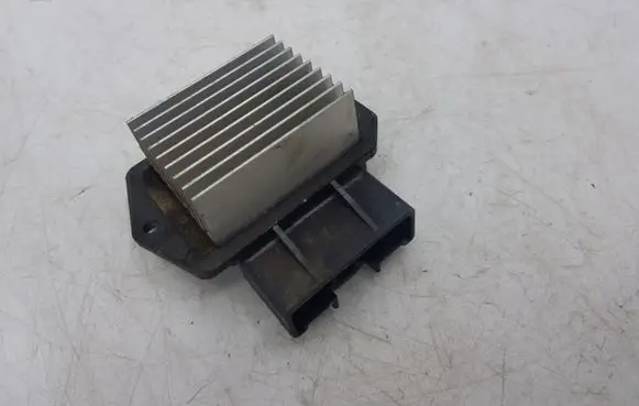 Toyota Corolla E120 E130 Heater blower motor/fan resistor 4993002121