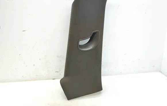 Porsche Cayenne (92A) (B) pillar trim (top) 7P0867823 7O587241M 1062751040