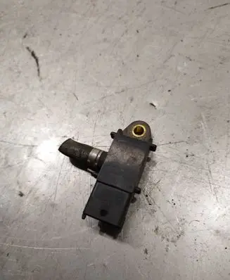 Opel Insignia A Exhaust gas pressure sensor 55566186 2840301M003
