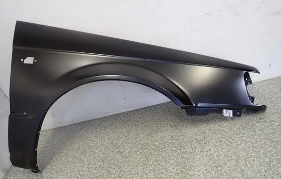 Mazda 323 Fender