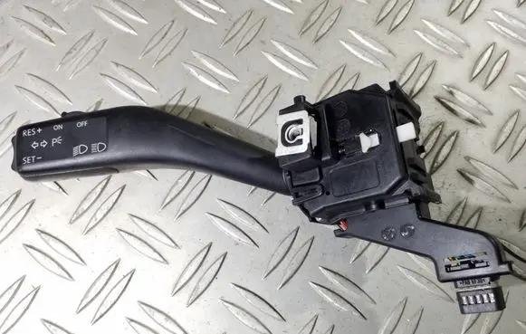 Volkswagen Jetta V Indicator stalk 1K0953513A