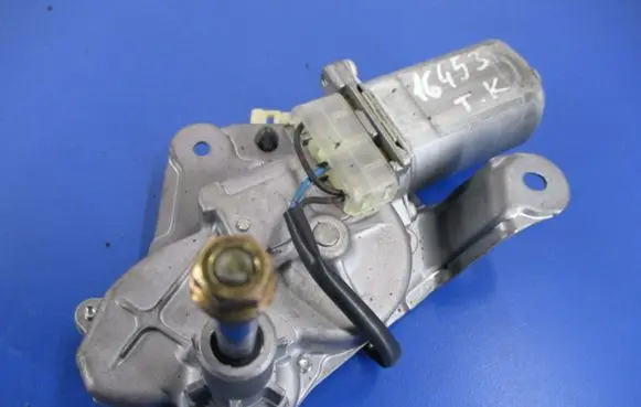 Mazda MX-5 NC Miata Rear window wiper motor C235-67450