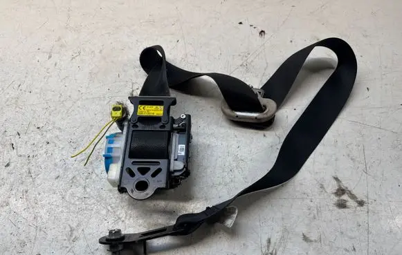 Mazda CX-5 Front seatbelt 0589P1000146