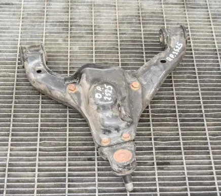 Mercedes-Benz Sprinter W906 Front lower control arm/wishbone A9063221109