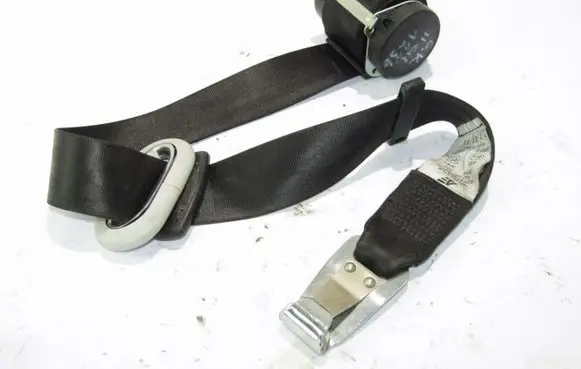 Ford Galaxy Rear seatbelt 7M3857815B