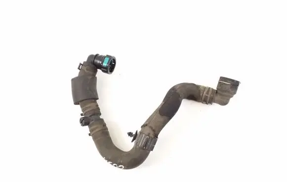 Engine coolant pipe/hose