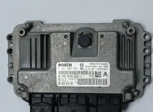 Peugeot 307 CC Engine control unit/module 9662307480 0261208909 ME745