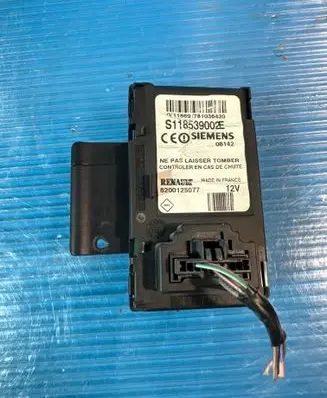 Renault Scenic II - Grand scenic II Ignition key card reader S118539002E 08142 8200125077