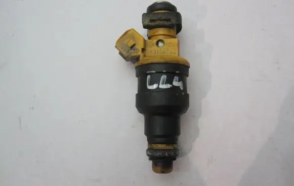 Peugeot 405 Fuel injector 0280150762
