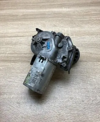 Renault Scenic I Rear window wiper motor 7700433890A