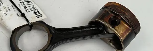 Mercedes-Benz C W203 Piston with connecting rod
