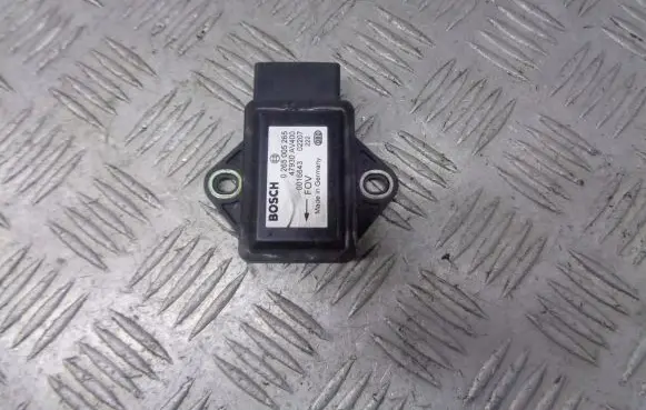 Nissan Primera ESP acceleration yaw rate sensor 47930-AV400