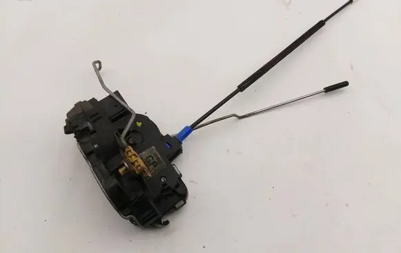 Front door lock