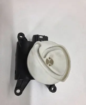 Audi A4 S4 B6 8E 8H Air flap motor/actuator 0132801302 8E1820511C 663827H