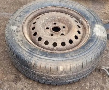 Volkswagen Transporter - Caravelle T4 R15 spare wheel 20565R15c