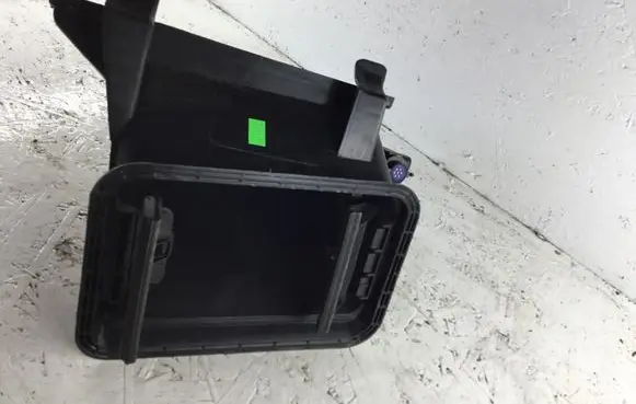 BMW X5 F15 Air intake duct part 9245585