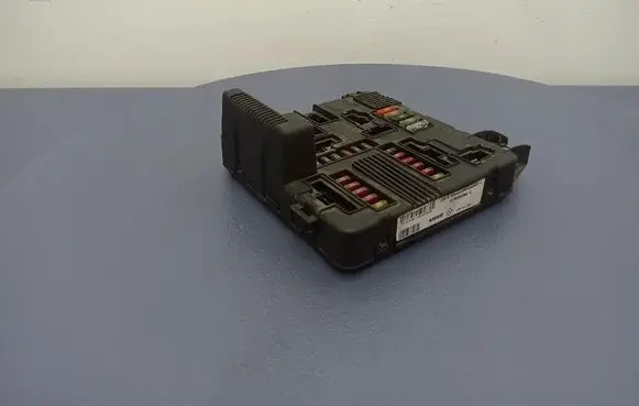 Renault Megane II Fuse box set 8200306033