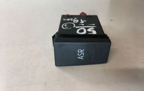 Traction control (ASR) switch