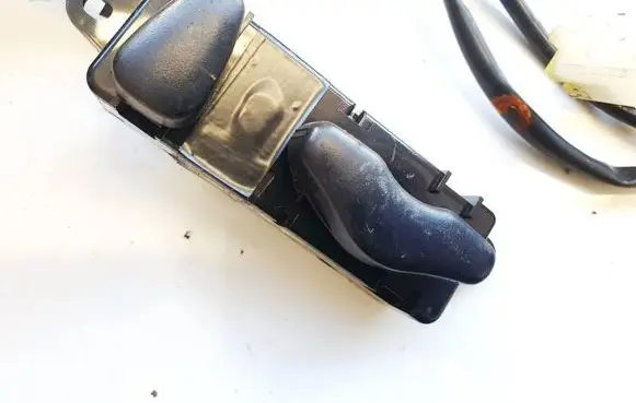 Nissan Murano Z50 Seat control switch 