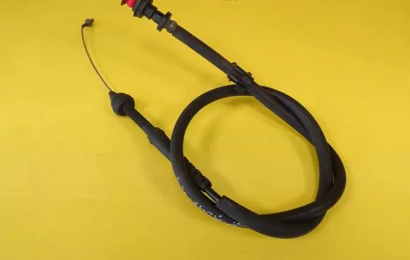 Volkswagen Sharan Throttle cable 7M1721555E