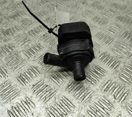 Mercedes-Benz CLA C117 X117 W117 Electric auxiliary coolant/water pump 0392023000 A2118350364