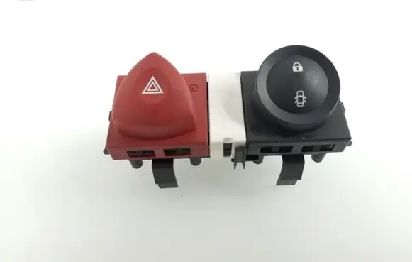 Renault Megane II Hazard light switch 8200407415