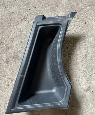 Land Rover Discovery 3 - LR3 Trunk/boot trim cover ESJ500970