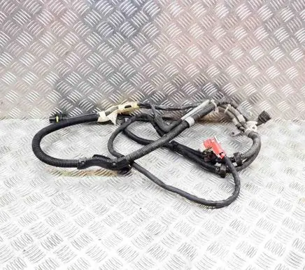 Mercedes-Benz E A207 Positive cable (battery) A2075408401