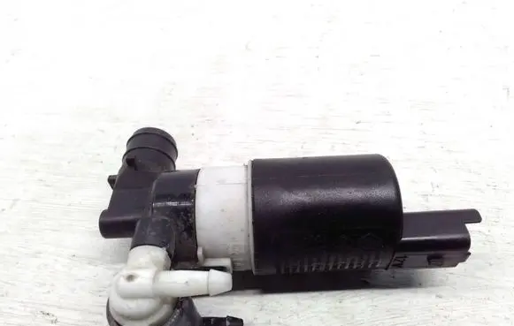 Renault Laguna III Windscreen/windshield washer pump 8200031805 7700430078 8200184555
