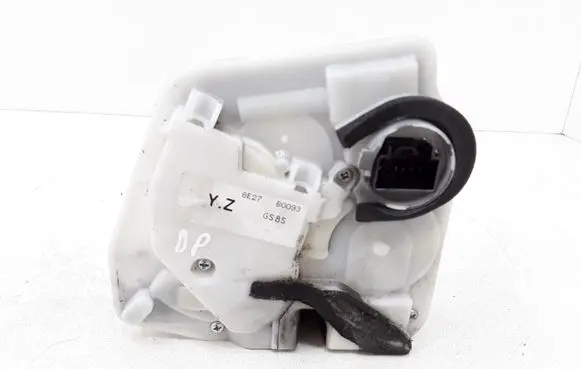 Mazda 6 Front door lock