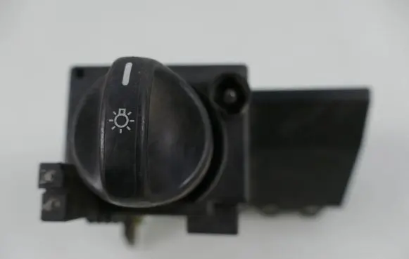 Mercedes-Benz E W210 Light switch 2105451404