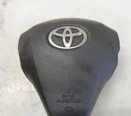 Toyota Yaris Steering wheel airbag 305314499FKA HB4P077W0083