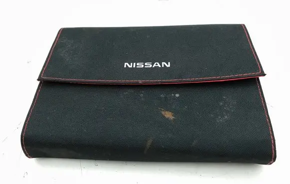 Nissan Qashqai J12 Owners service history hand book 