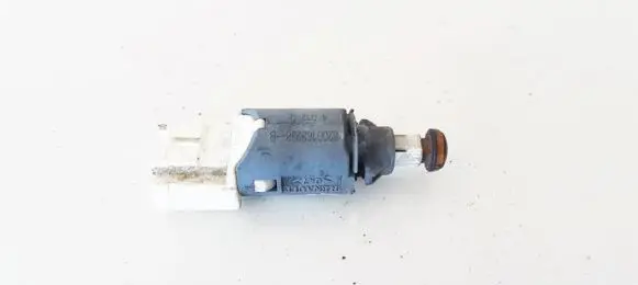 Renault Scenic II - Grand scenic II Brake pedal sensor switch 8200168238b 8200168238-b