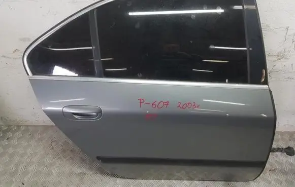 Peugeot 607 Rear door