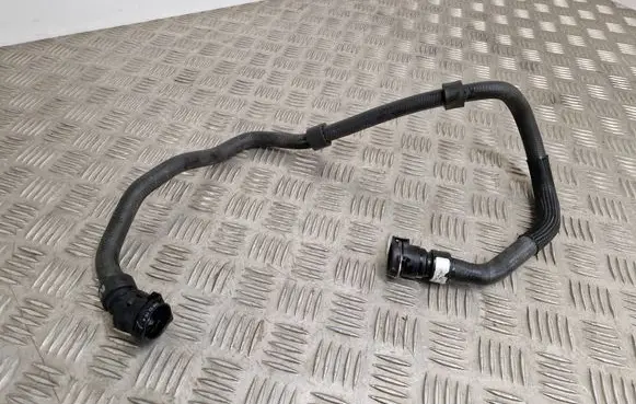 Peugeot 208 Engine coolant pipe/hose 9824370680
