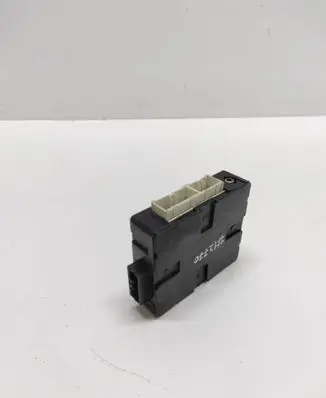 KIA Sorento Door central lock control unit/module 954003E300