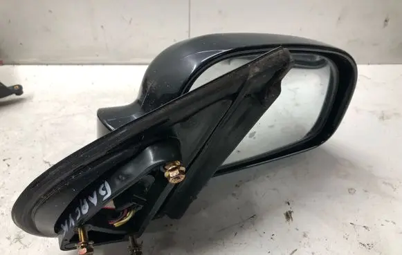 Hyundai Santa Fe Front door electric wing mirror 012147