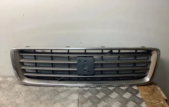 Volvo S80 Front bumper upper radiator grill 30655102 30764070