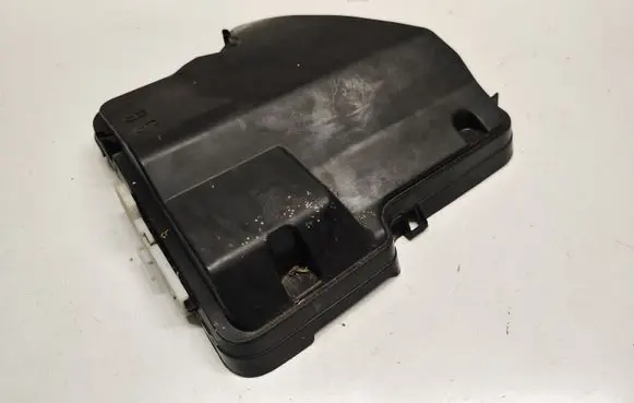 BMW X5 F15 Fuse box cover 7555124