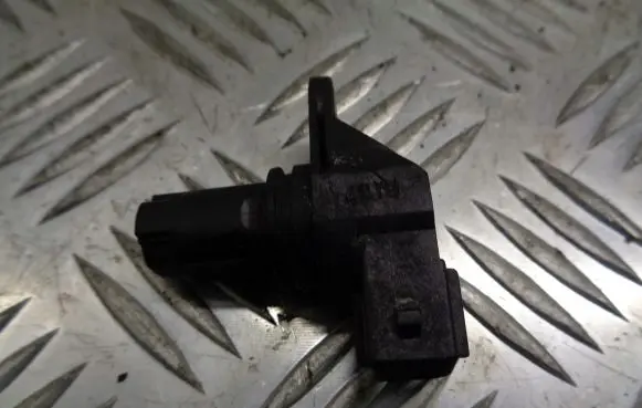 Renault Laguna II Camshaft vanos timing valve 8200709844