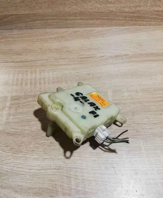 Volkswagen Sharan Air flap motor/actuator 95NW19E616RA 026A16752