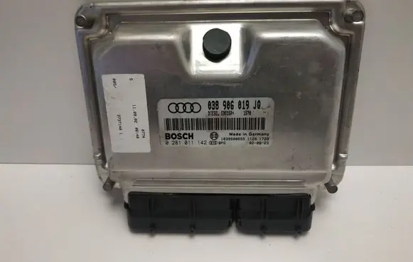 Audi A4 S4 B6 8E 8H Engine control unit/module 038906019JQ 0281011142