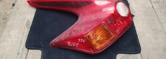 Nissan Juke I F15 Rear/tail lights