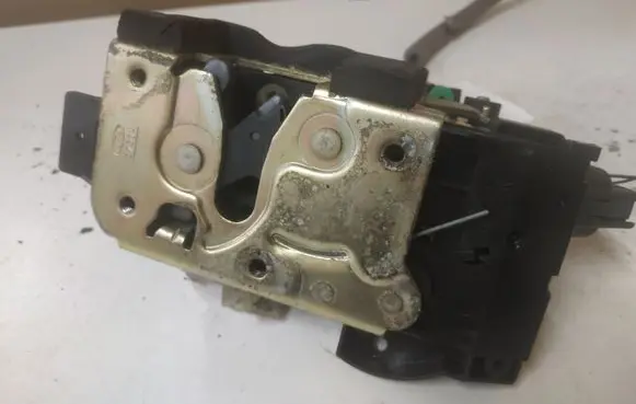 Jaguar X-Type Rear door lock