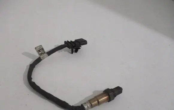 Volvo XC40 Lambda probe sensor 32208772