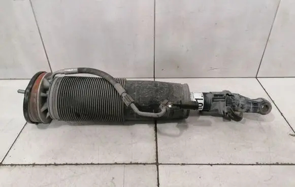 Mercedes-Benz S AMG W222 Front shock absorber/damper A2223206013