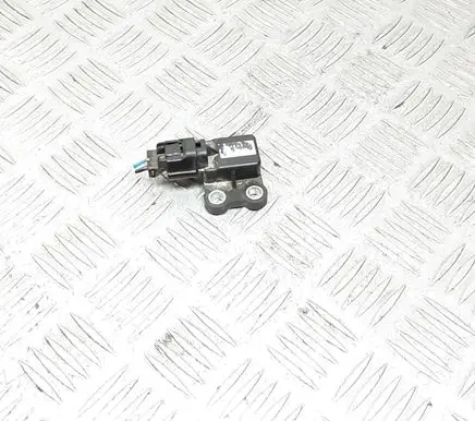 Mitsubishi Pajero Sport I Airbag deployment crash/impact sensor MR475078