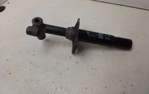 BMW 5 E39 Front bumper shock/impact absorber 8159360