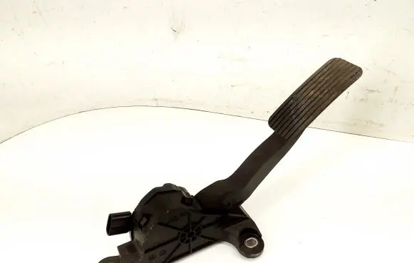 KIA Xceed Accelerator throttle pedal 32700G4920